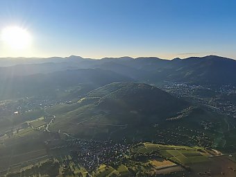 Heiraten im Heißluftballon, Foto: unbekannt Heiraten im Heißluftballon, Foto: unbekannt